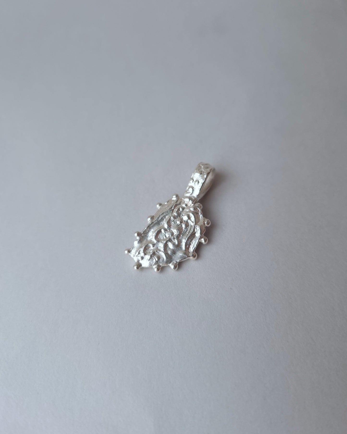 FRAME Dotted Edge Silver Pendant