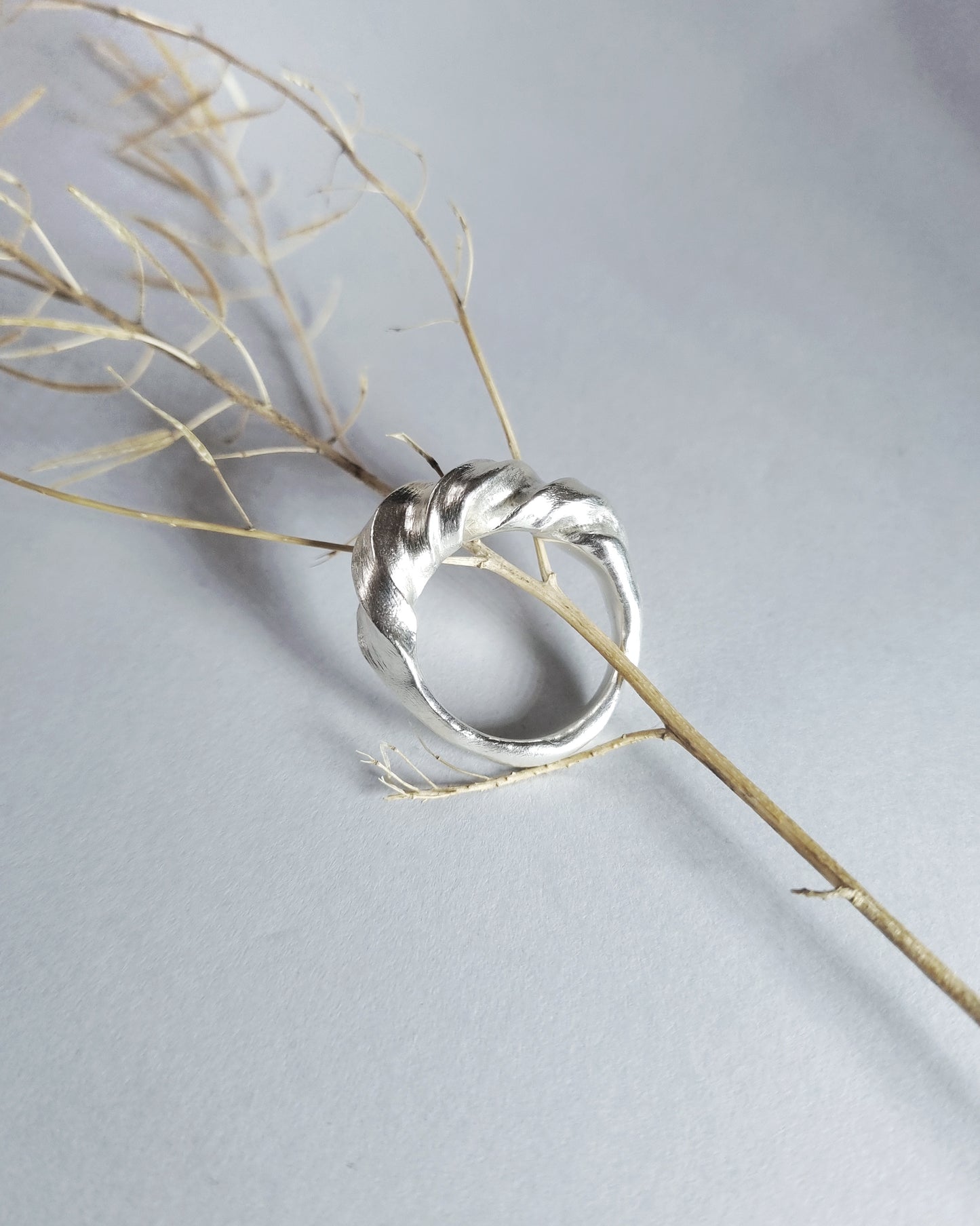 HESTER Silver Ring