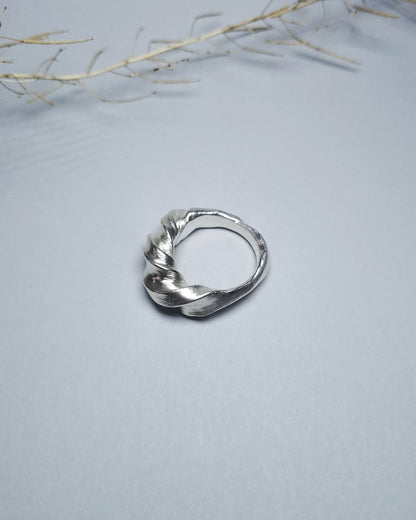 HESTER Silver Ring